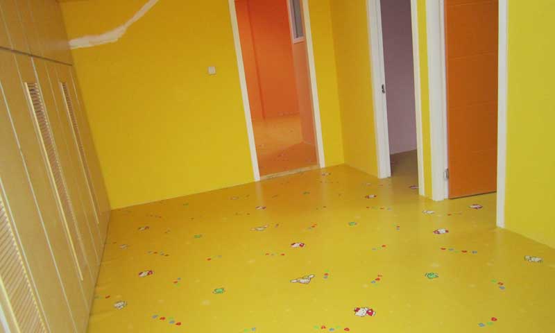 江蘇兒童塑膠地板圖片 江蘇鎮江艾迪兒國際親子早教中心兒童地板